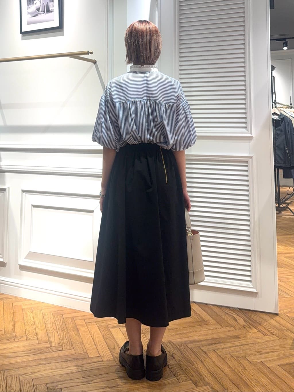 renaさんの「DRESSTERIOR｜【otonaMUSE5月号掲載/ウォッシャブル】ロンドンストライプクレリックブラウス」を使ったコーディネート