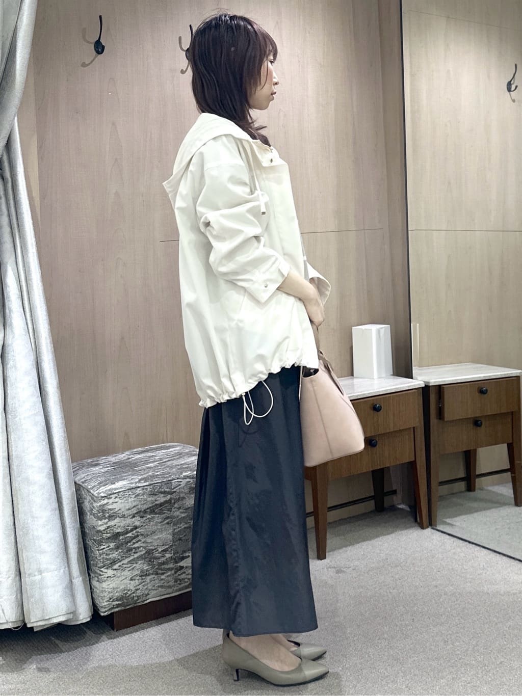 Miwaさんの「UNTITLED｜【11色展開/体型カバー】前後2WAYフレンチスリーブニット」を使ったコーディネート