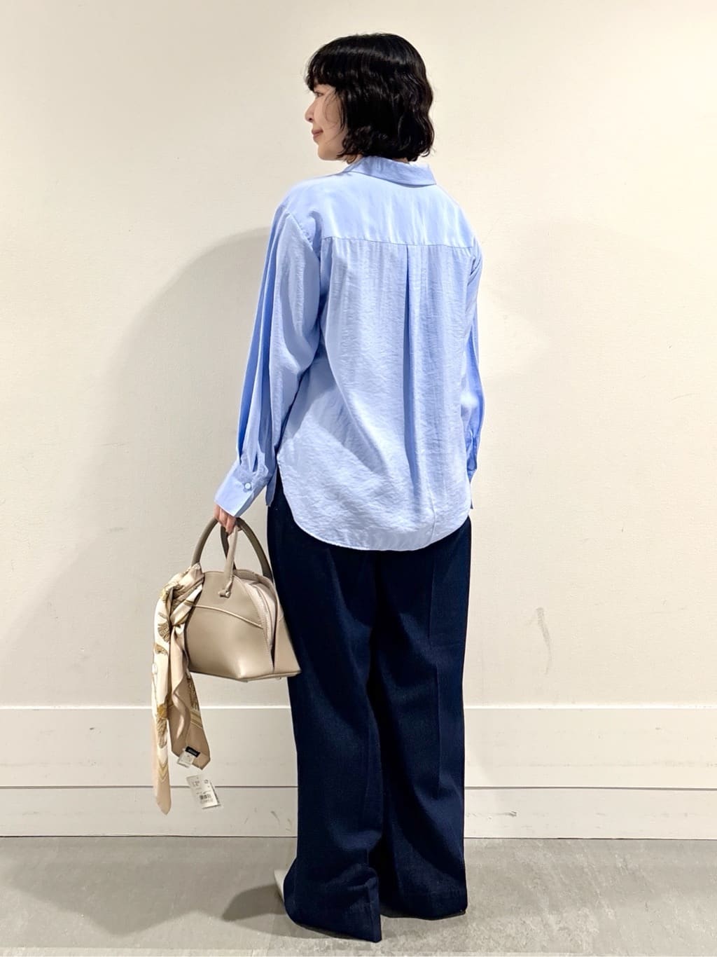 モエカさんの「UNTITLED｜◆【セットアップ可/ワイド】ライトウェイトデニムパンツ」を使ったコーディネート