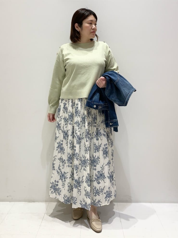 みいちゃんさんの「grove｜着心地軽やか、動きやすいストレッチデニムジャケット」を使ったコーディネート