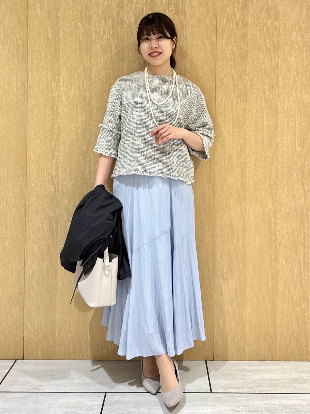 nanaさんの「UNTITLED｜◆【洗える】ツイードドルマンブラウス」を使ったコーディネート