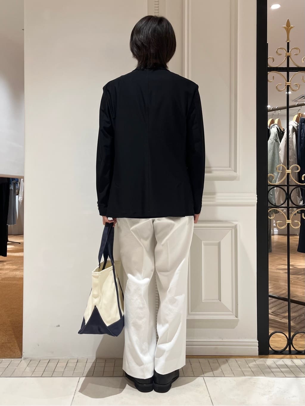 Watanabeさんの「DRESSTERIOR｜【ウォッシャブル】オーバーラップサークル ニットシャツ」を使ったコーディネート