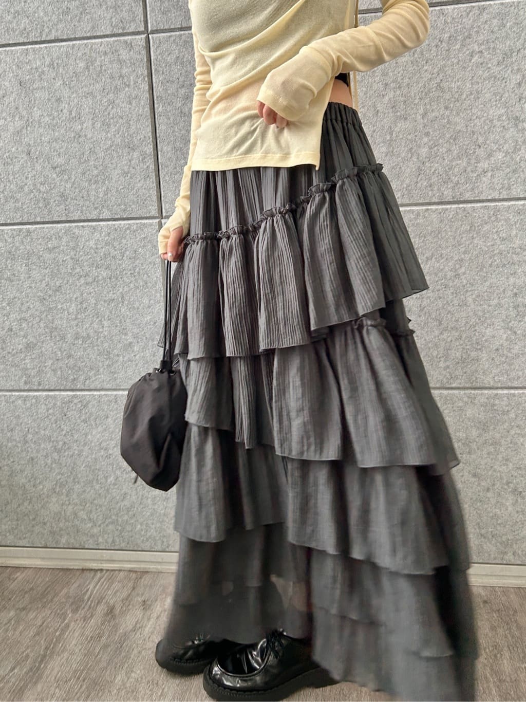harunaさんの「CODE A｜M dramatic skirt」を使ったコーディネート