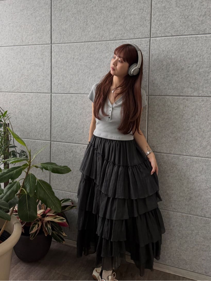 kanamiさんの「CODE A｜M dramatic skirt」を使ったコーディネート