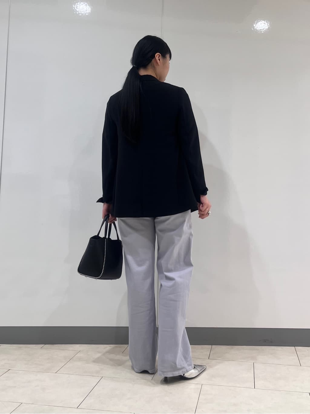 hasuさんの「INDIVI｜【洗える／多機能／SETUP可】着る日傘ダブルジャケット」を使ったコーディネート