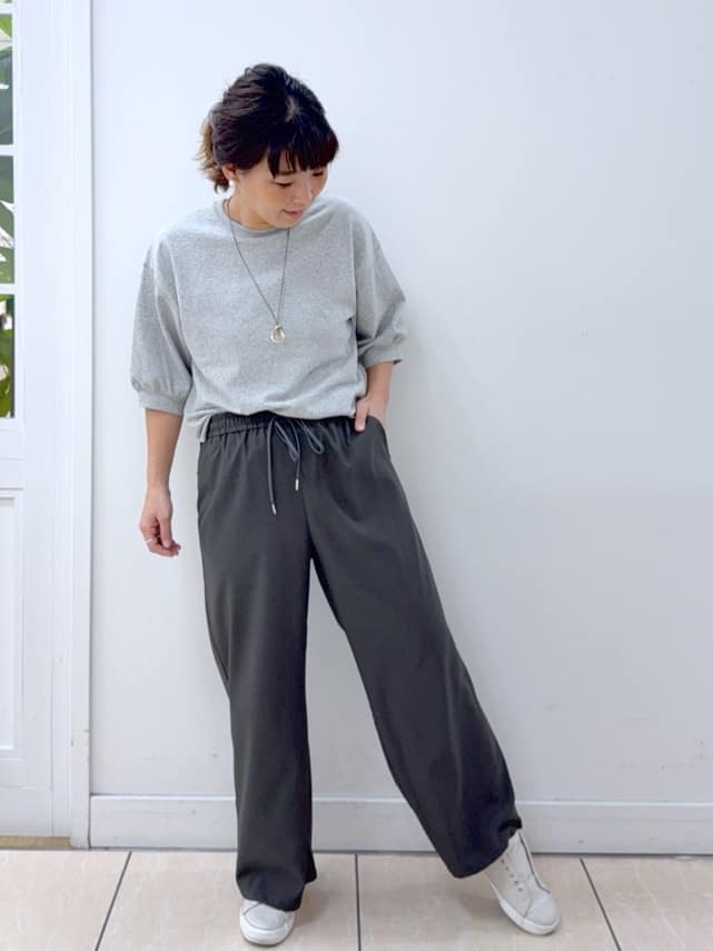 Osawaさんの「Dessin｜【360度可愛い】バックヘンリーカットソー5分袖」を使ったコーディネート