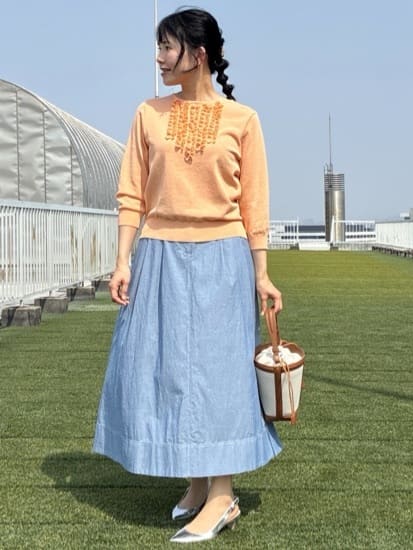  beni_gingerさんの「Reflect｜フロントフリルデザインニット」を使ったコーディネート