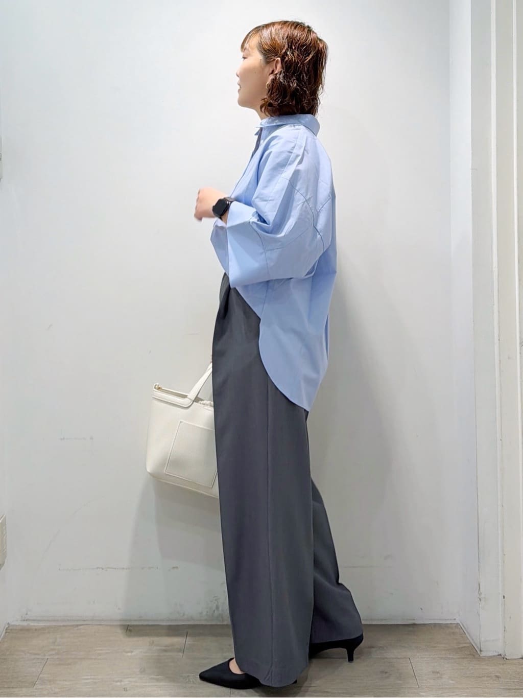 sumicaさんの「OPAQUE.CLIP｜【接触冷感】ハーフスリーブシャツ《洗濯機OK／防シワ加工》」を使ったコーディネート