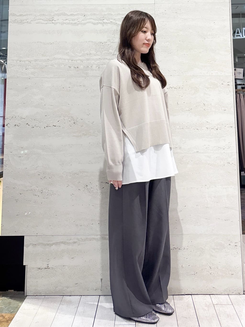 かほさんの「OPAQUE.CLIP｜美脚ストレッチイージーワイドパンツ【洗濯機OK】」を使ったコーディネート