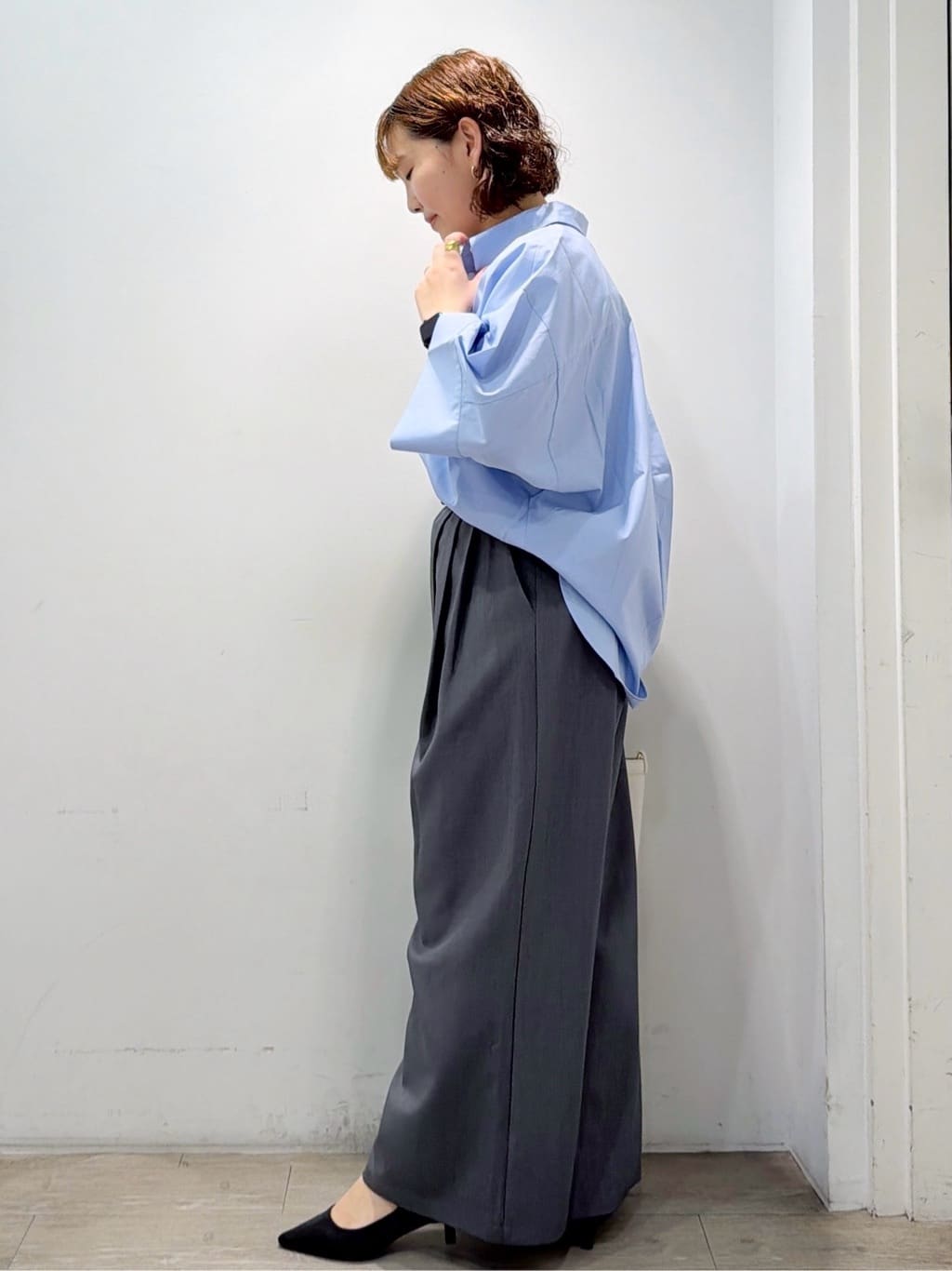 sumicaさんの「OPAQUE.CLIP｜【接触冷感】ハーフスリーブシャツ《洗濯機OK／防シワ加工》」を使ったコーディネート
