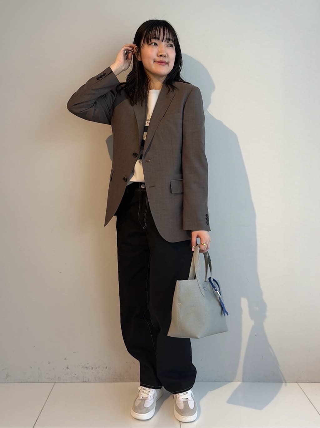 Akutagawaさんの「TAKEO KIKUCHI｜【BOWLER HAT LABEL】トロピカルシャンブレージャケット」を使ったコーディネート