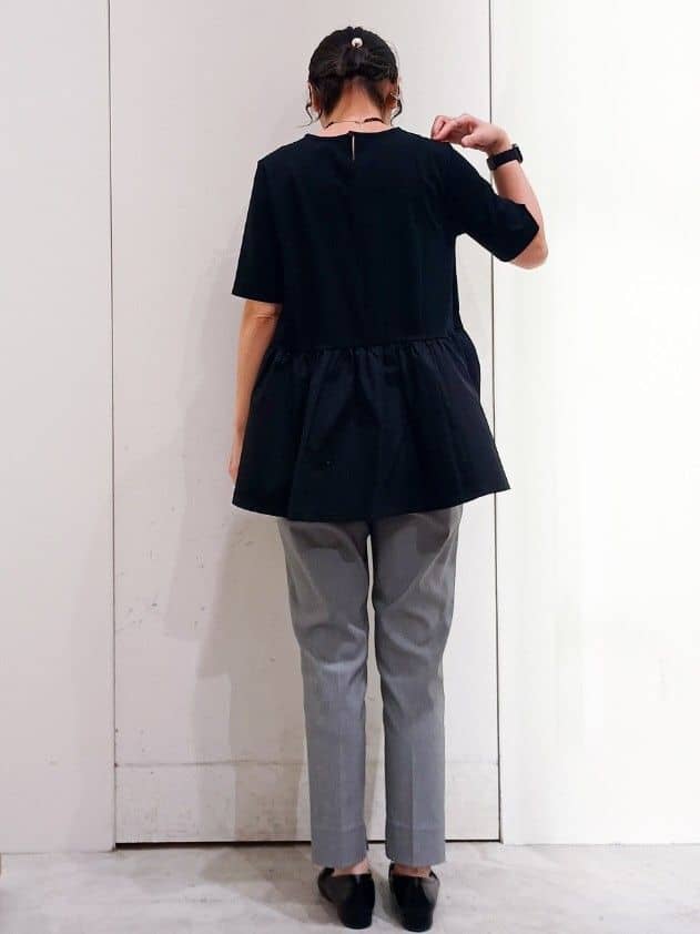 shinkoさんの「OPAQUE.CLIP｜ペプラムドッキングカットソー【洗濯機OK】」を使ったコーディネート