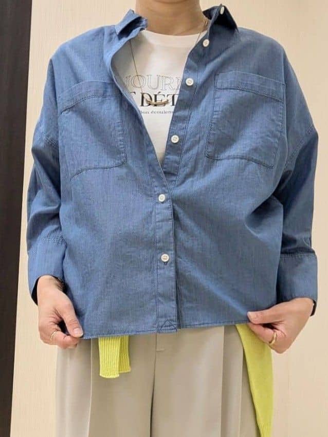 u-macoさんの「UNTITLED｜◆【コットン100%/洗える】エアリーデニムシャツ」を使ったコーディネート