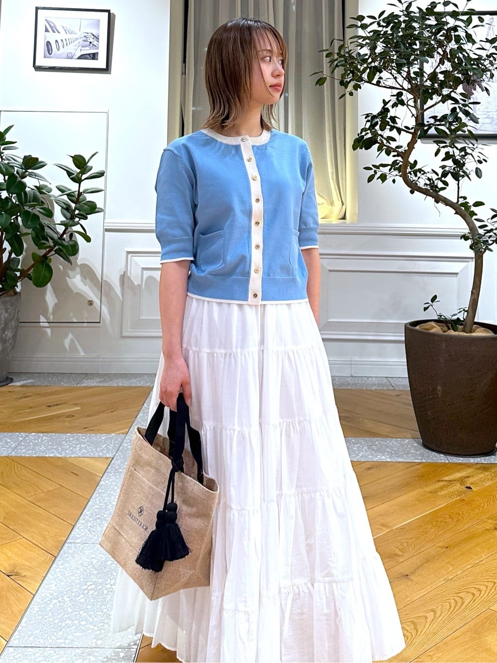 なべこさんの「DRESSTERIOR｜【再入荷】コットンボイルティアードスカート」を使ったコーディネート