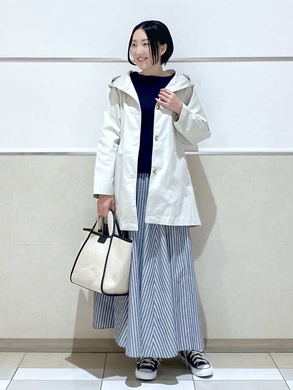 eriko さんの「Dessin｜【洗える】フードトレンチコート」を使ったコーディネート