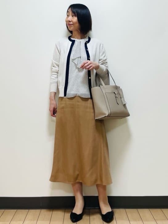 Riiさんの「Reflect｜【アンサンブル可】バイカラーカーディガン」を使ったコーディネート