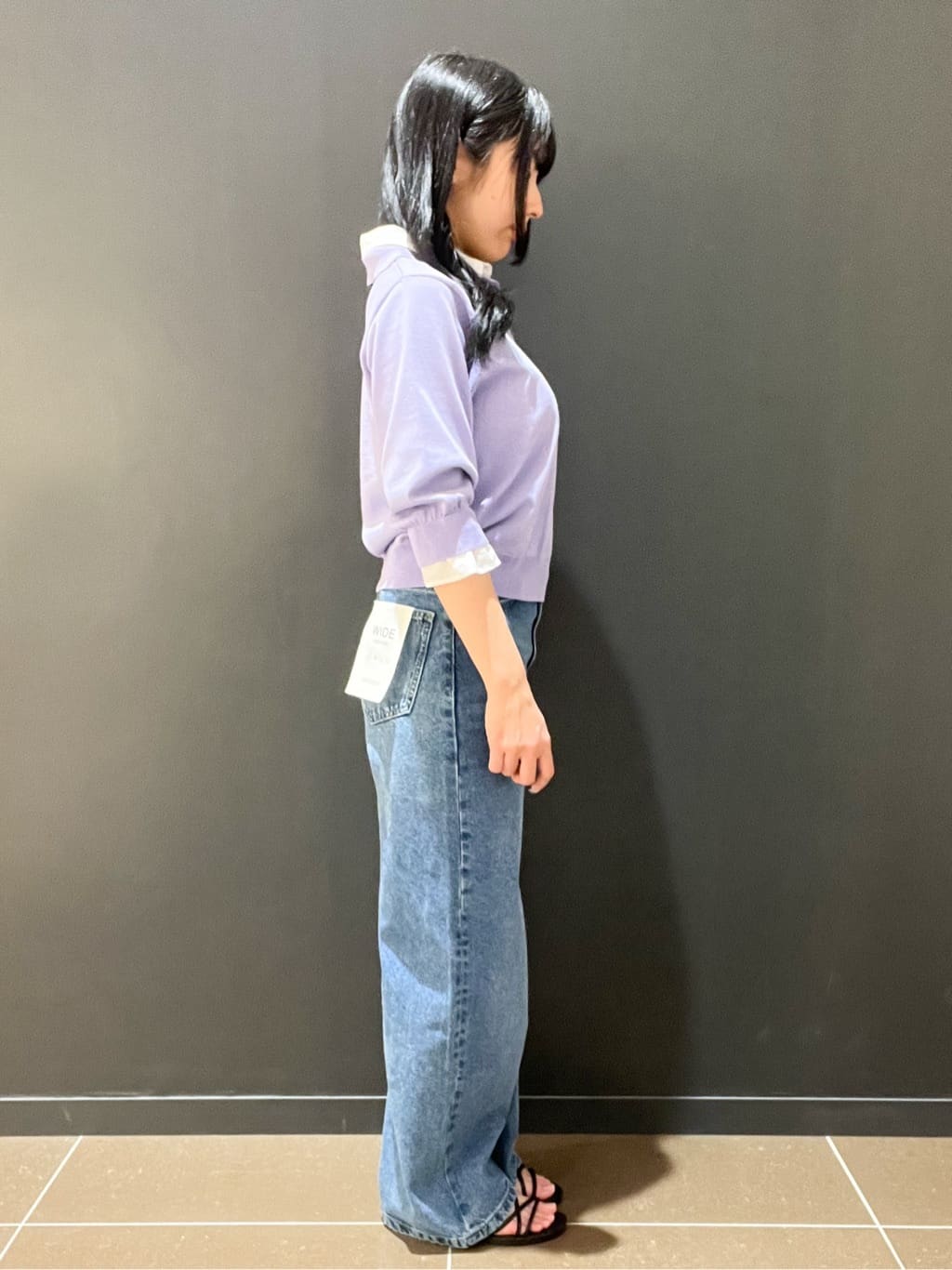yunさんの「OPAQUE.CLIP｜シャツレイヤード風ポロニット【洗濯機OK】」を使ったコーディネート