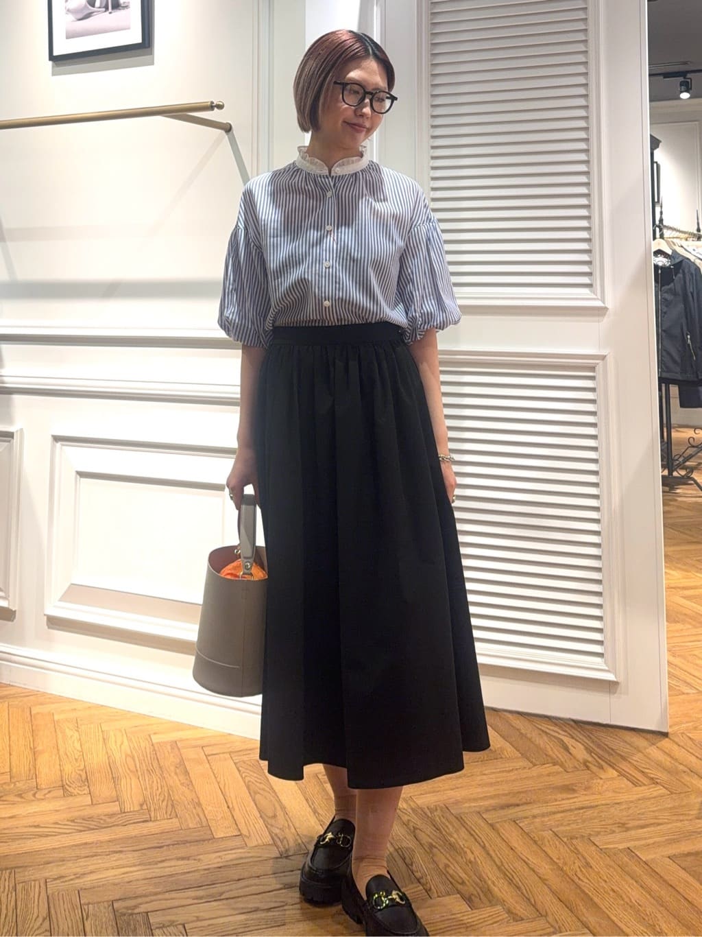 renaさんの「DRESSTERIOR｜【otonaMUSE5月号掲載/ウォッシャブル】ロンドンストライプクレリックブラウス」を使ったコーディネート