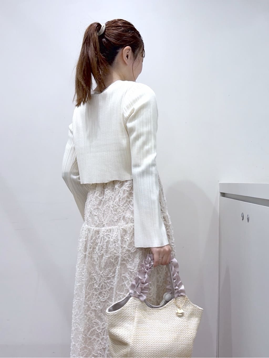 Junさんの「index｜《ツインセット》カーディガン&times;ニットドッキングワンピース【洗濯機OK】」を使ったコーディネート