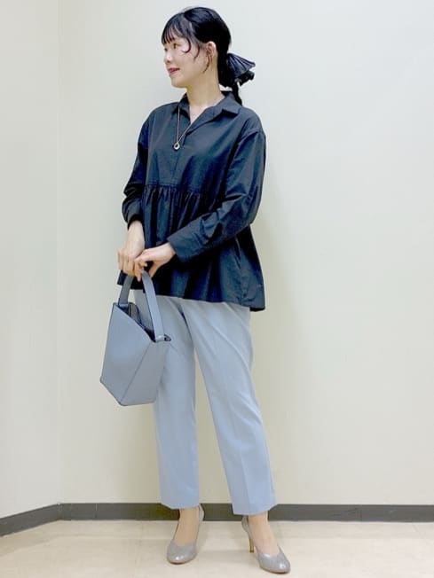  beni_gingerさんの「Reflect｜【レイヤードにおすすめ◎】ペプラムデザインシャツ」を使ったコーディネート