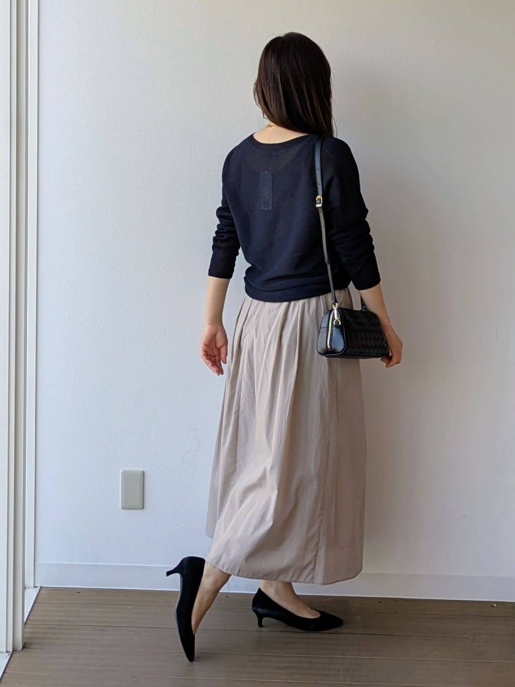 なみきさんの「UNTITLED｜【8色展開/程よい透け感】ドライタッチボートネックニット」を使ったコーディネート