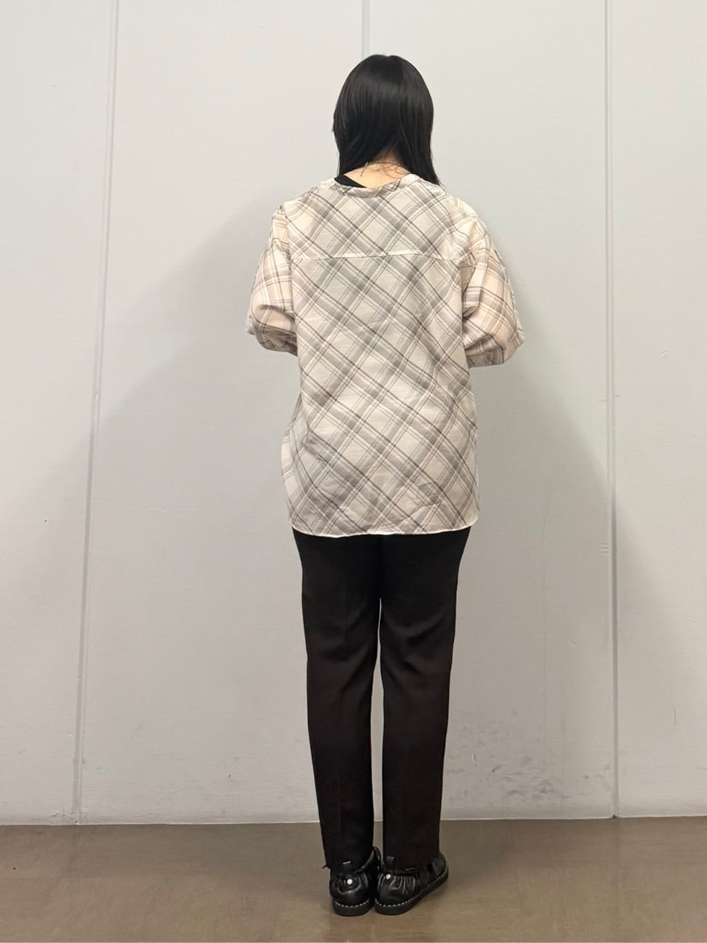 mizukiさんの「INDIVI｜【洗える／UVケア／麻調】シングルジャケット」を使ったコーディネート