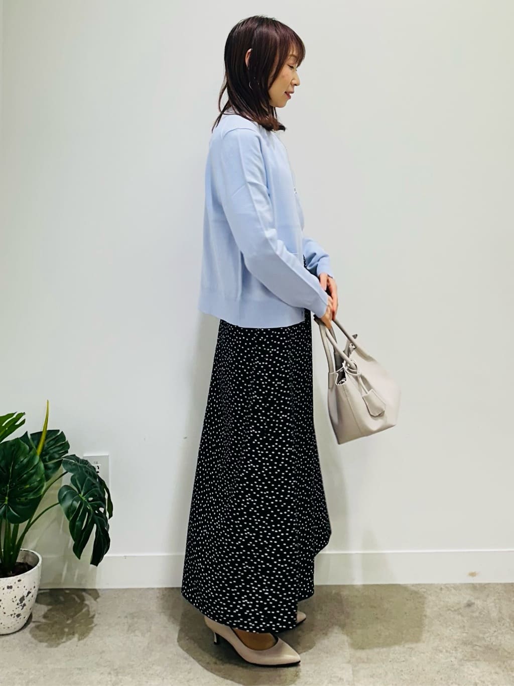 Miwaさんの「UNTITLED｜◆【アンサンブル可/洗える】クルーネックニットカーディガン」を使ったコーディネート