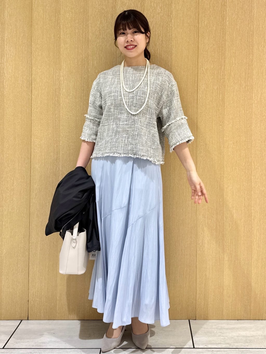 nanaさんの「UNTITLED｜◆【洗える】ツイードドルマンブラウス」を使ったコーディネート