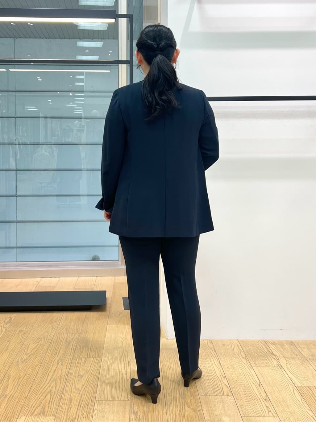 shimaさんの「INDIVI｜【洗える／多機能／SETUP可】着る日傘ダブルジャケット」を使ったコーディネート