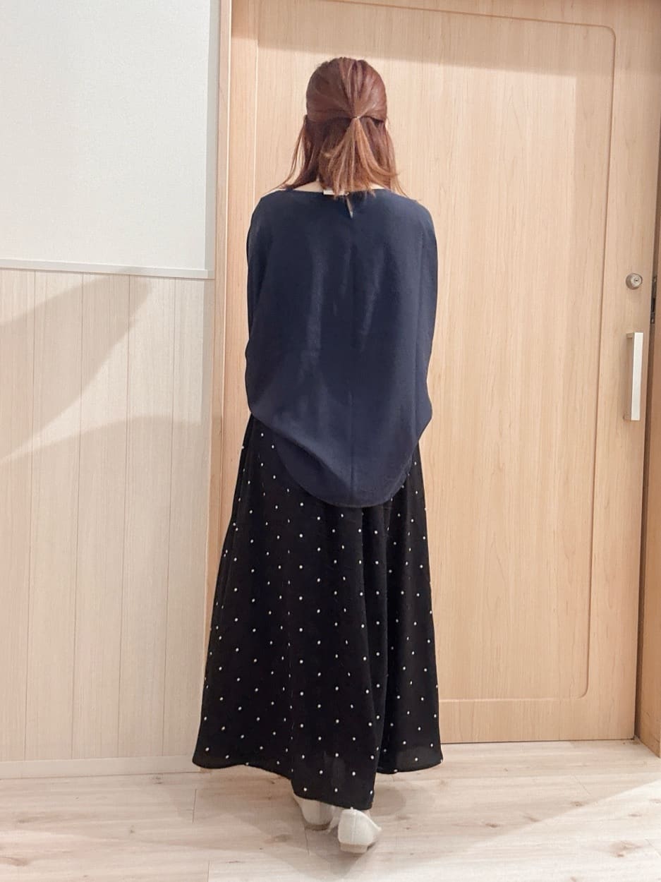 モカさんの「SHOO･LA･RUE｜【NEW/22.5㎝-24.5㎝】洗えてサラサラ ニットパンプス」を使ったコーディネート