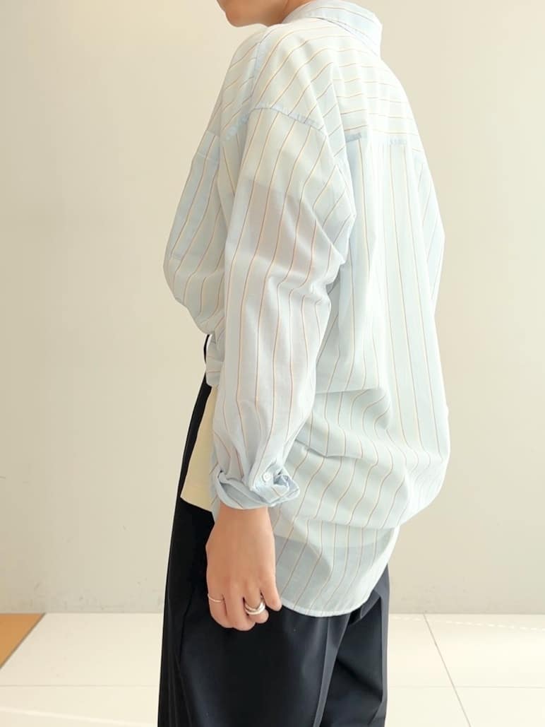 OCHIAIさんの「DRESSTERIOR｜シアー ストライプシャツ」を使ったコーディネート