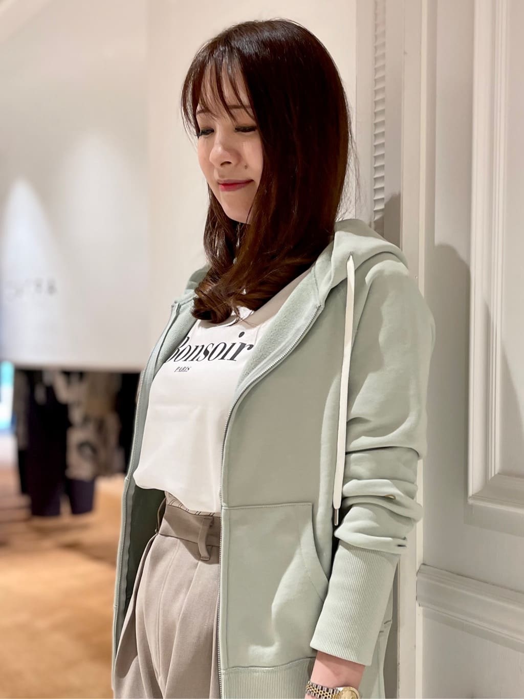 minowaさんの「DRESSTERIOR｜【春夏/寒暖差対応/ウォッシャブル】ライト裏毛フーディー」を使ったコーディネート
