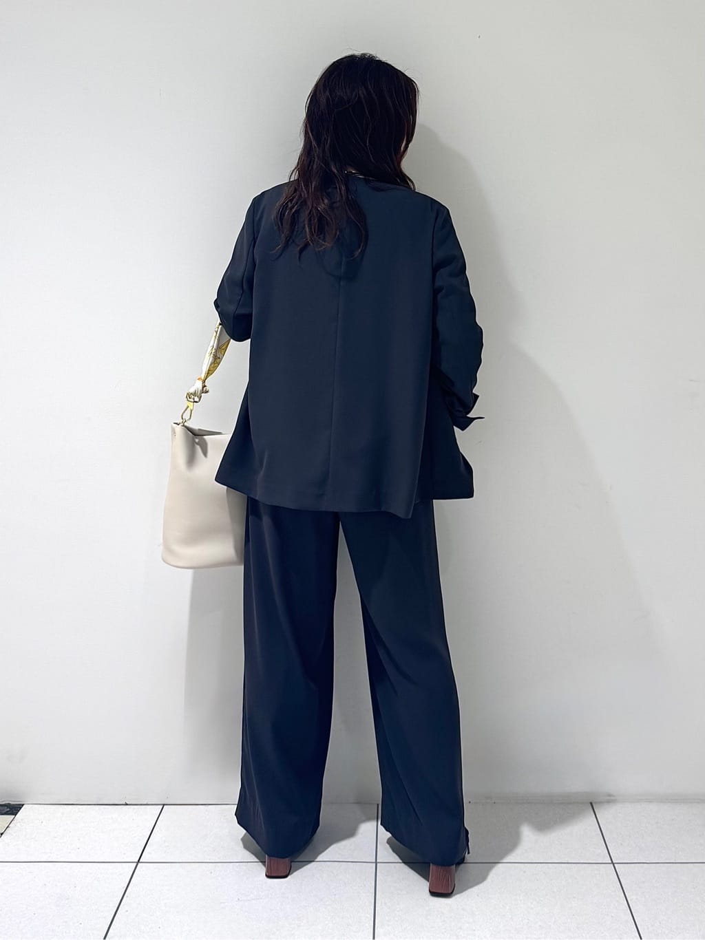 そんさんの「INDIVI｜【接触冷感／透湿／着る日傘】ノーカラージャケット」を使ったコーディネート