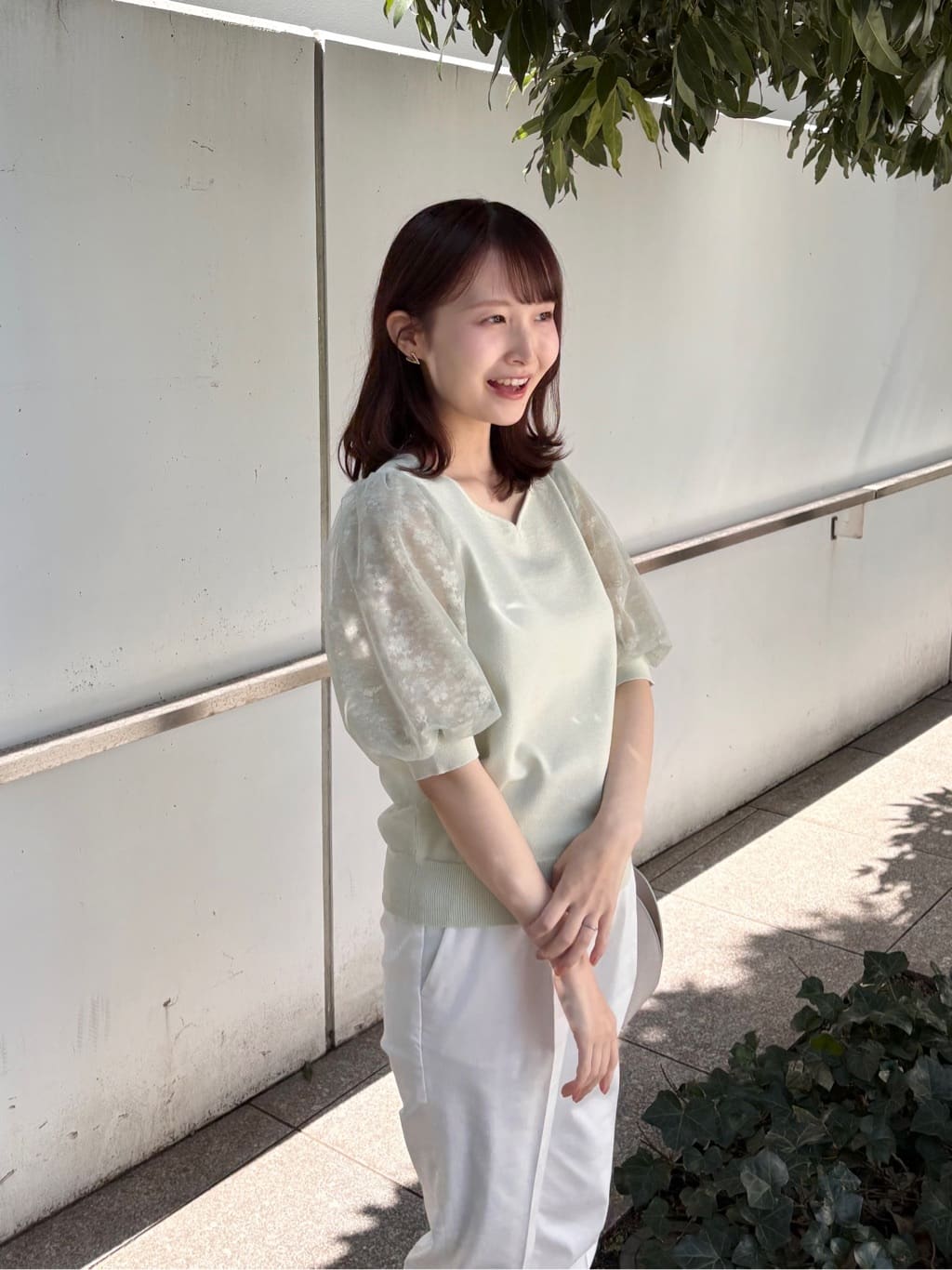 みさかさんの「index｜【UVケア】レーススリーブハートネックニット《洗濯機OK／抗ピル／XS～LL》」を使ったコーディネート