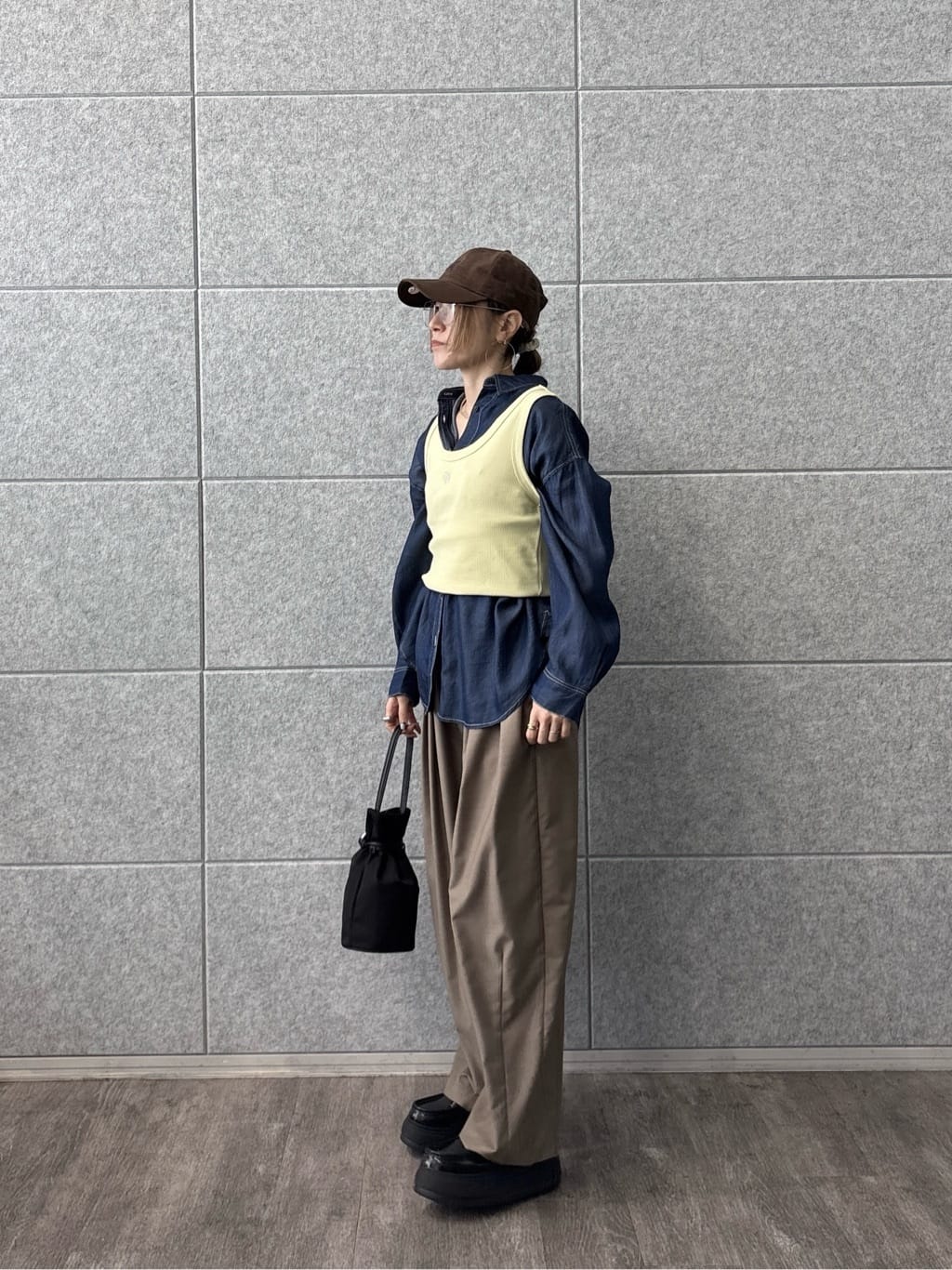 kotakiさんの「INDIVI｜ロゴ刺繍リブタンクトップ」を使ったコーディネート