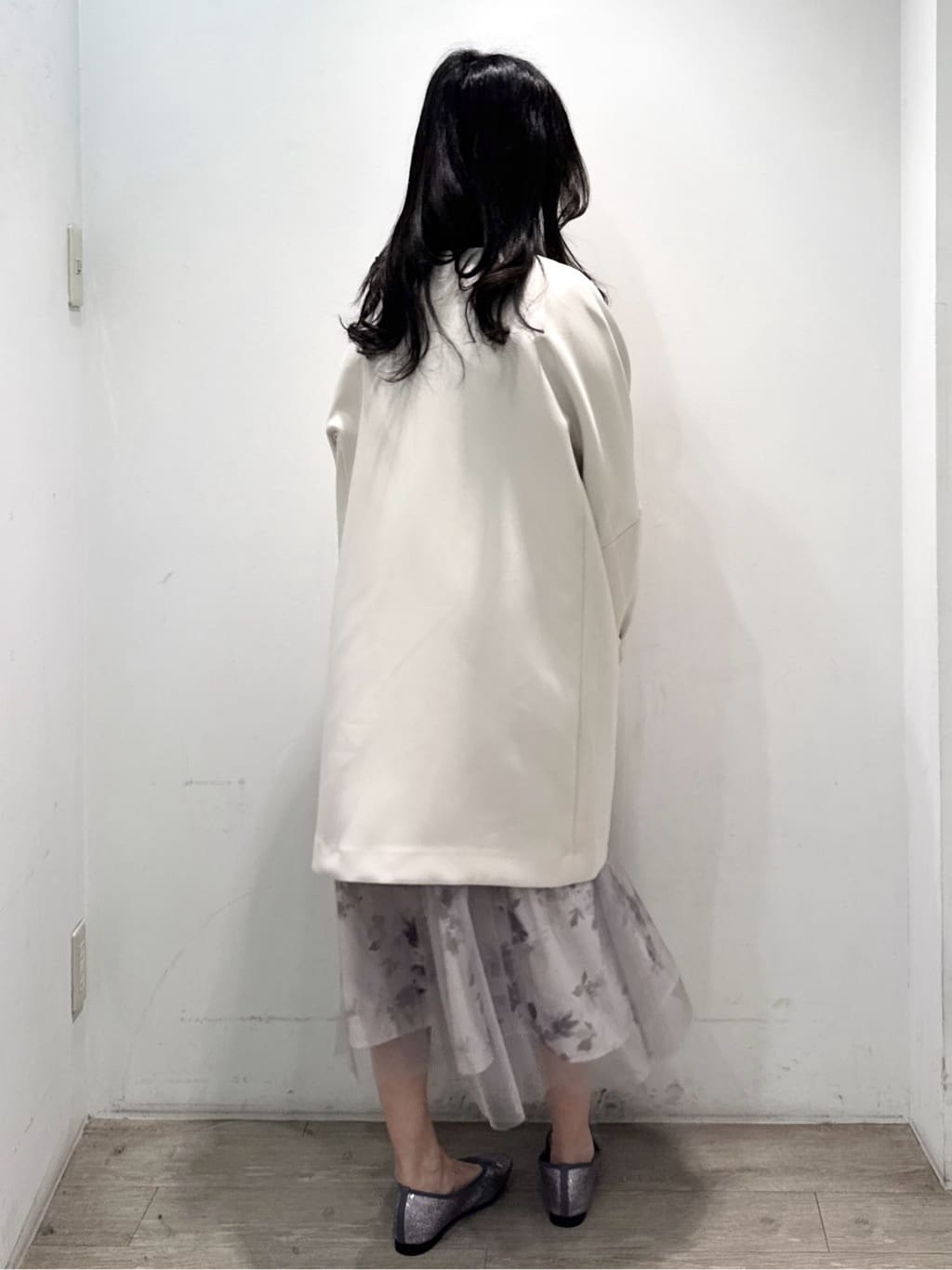 yuicciさんの「OPAQUE.CLIP｜フォルムスリーブミドルコート【洗濯機OK】」を使ったコーディネート