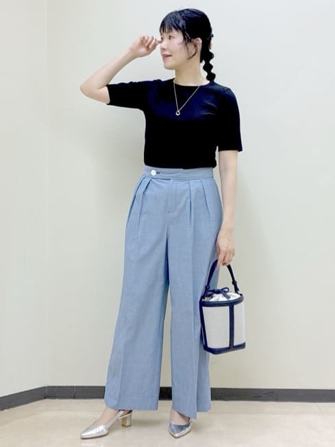 beni_gingerさんの「Reflect｜【インナーにおすすめ◎】クルーネックストレッチリブトップス」を使ったコーディネート