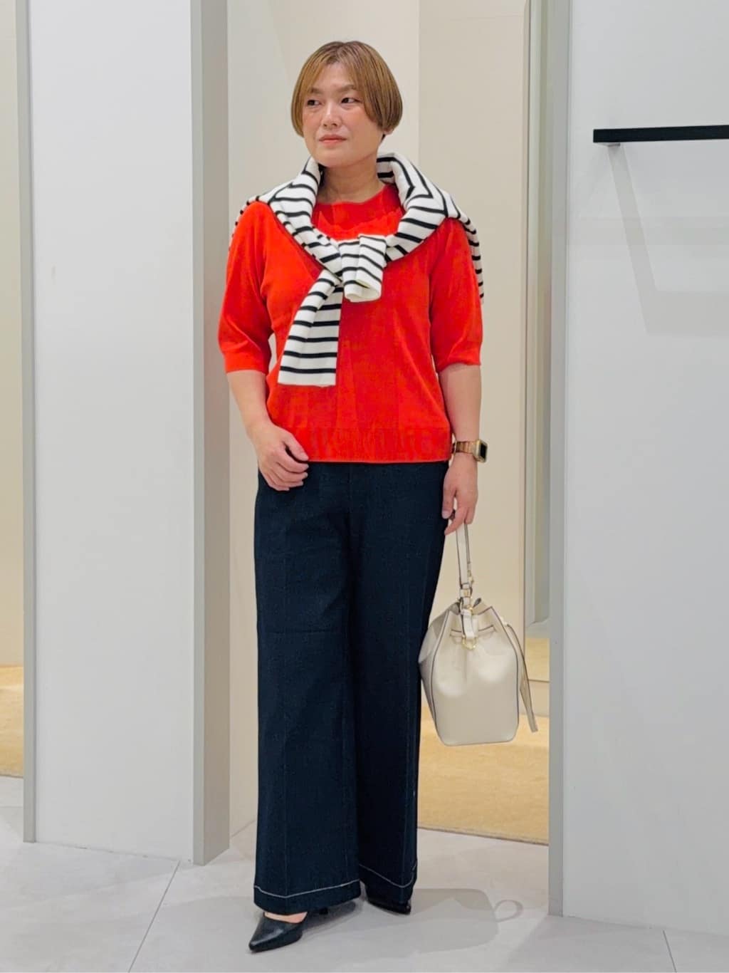 タナさんの「THE SHOP TK｜【S-XL/ひんやりタッチ】美しさ際立つ 6分袖ニット 洗濯機OK/UVケア/毛玉になりにくい」を使ったコーディネート