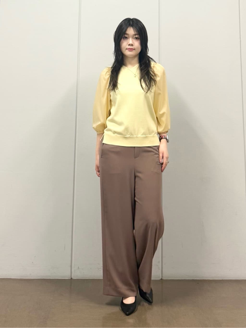 mizukiさんの「INDIVI｜【洗える／袖丈調整可能】シャツコンビニット」を使ったコーディネート
