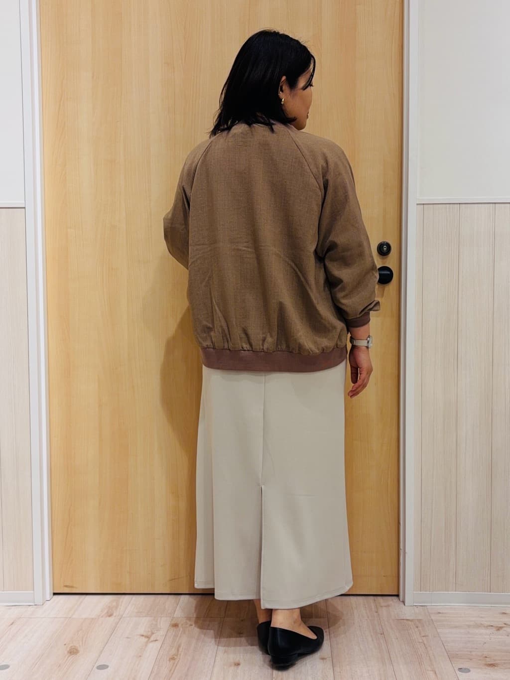 すーさんの「SHOO･LA･RUE｜【洗濯機可/S-LL】さらっと快適　麻調ゆるリブブルゾン」を使ったコーディネート