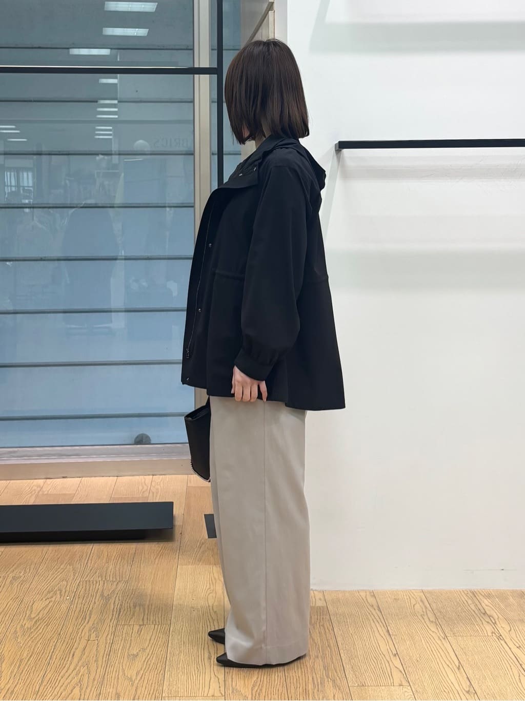 asamiさんの「INDIVI｜【洗える／大人シアー】タックプリーツ7分袖ブラウス」を使ったコーディネート