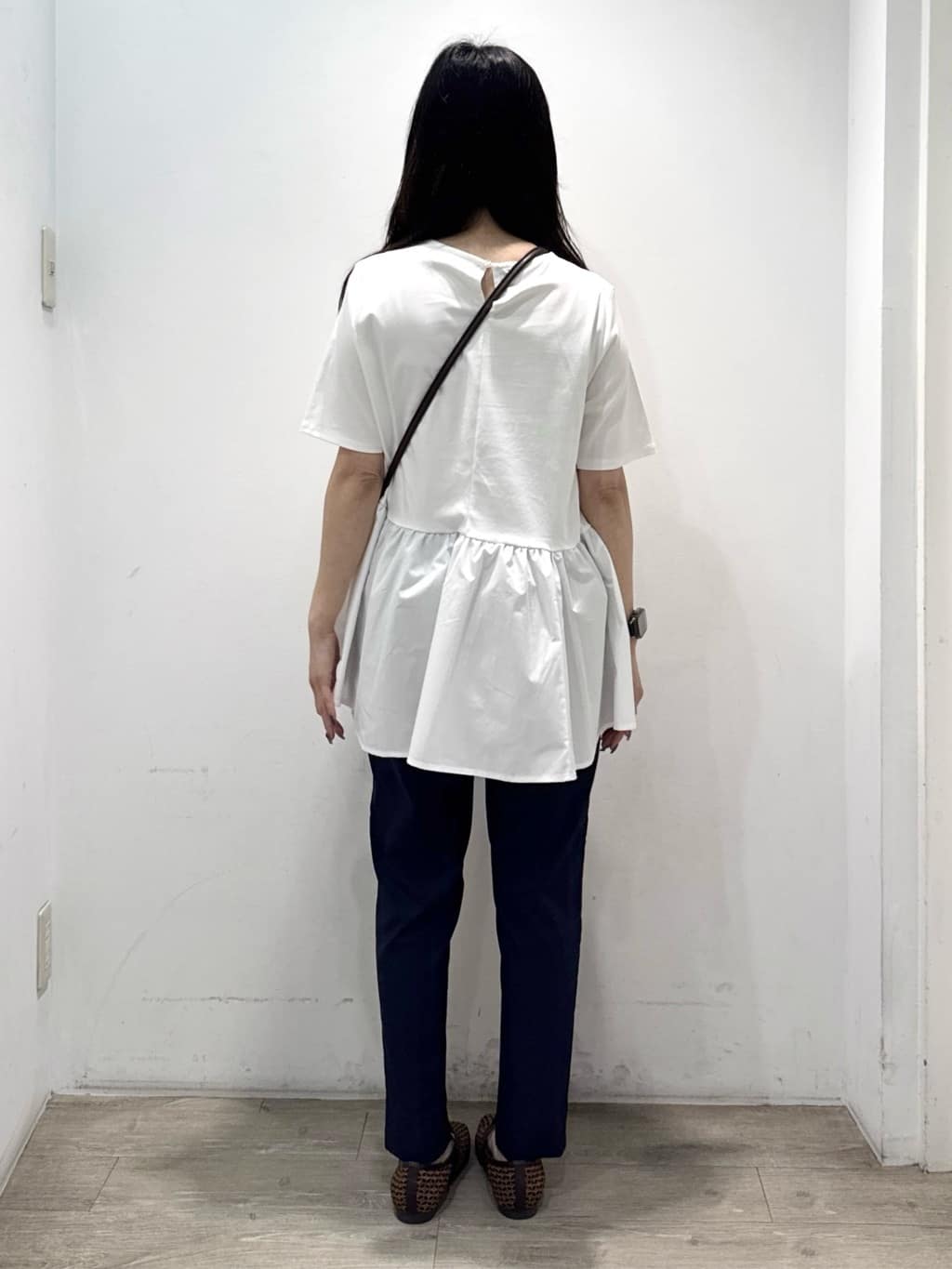 yuicciさんの「OPAQUE.CLIP｜ハイストレッチイージースティックパンツ【洗濯機OK】」を使ったコーディネート