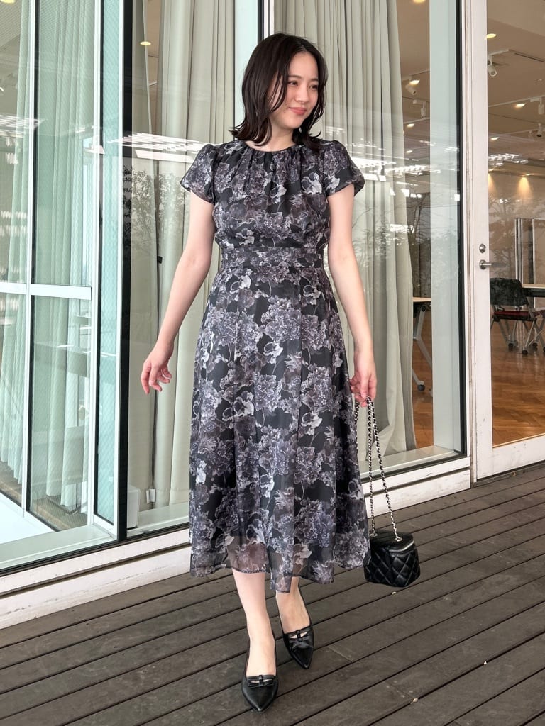 shinoさんの「Couture brooch｜【洗える・着映え】オーガンフルールワンピース」を使ったコーディネート