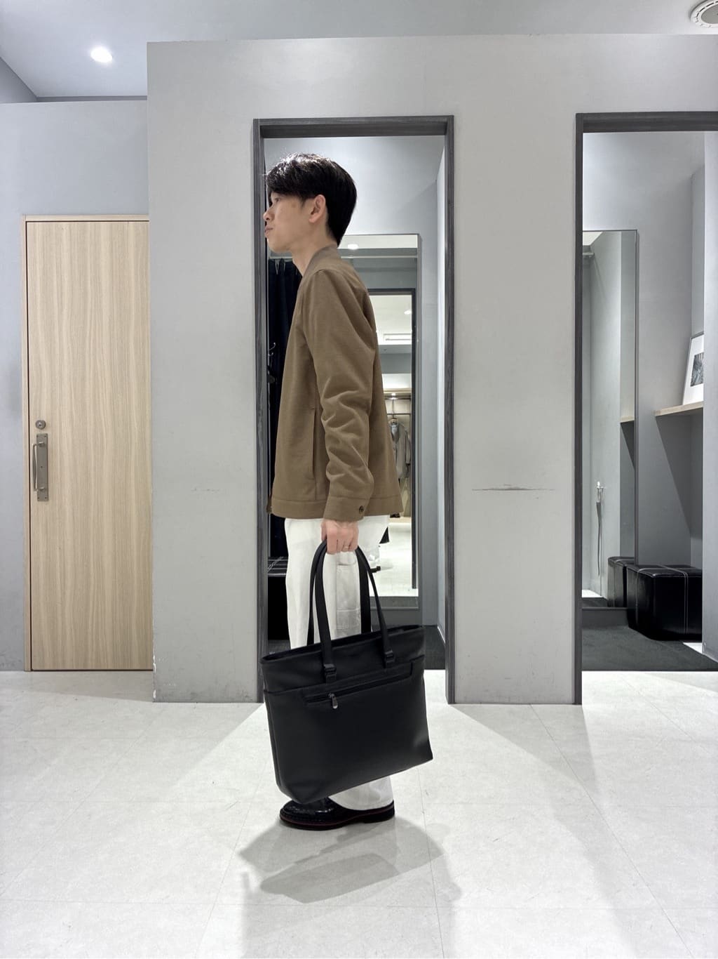 わいずみさんの「TAKEO KIKUCHI｜リネンライクカルゼ リブブルゾン」を使ったコーディネート