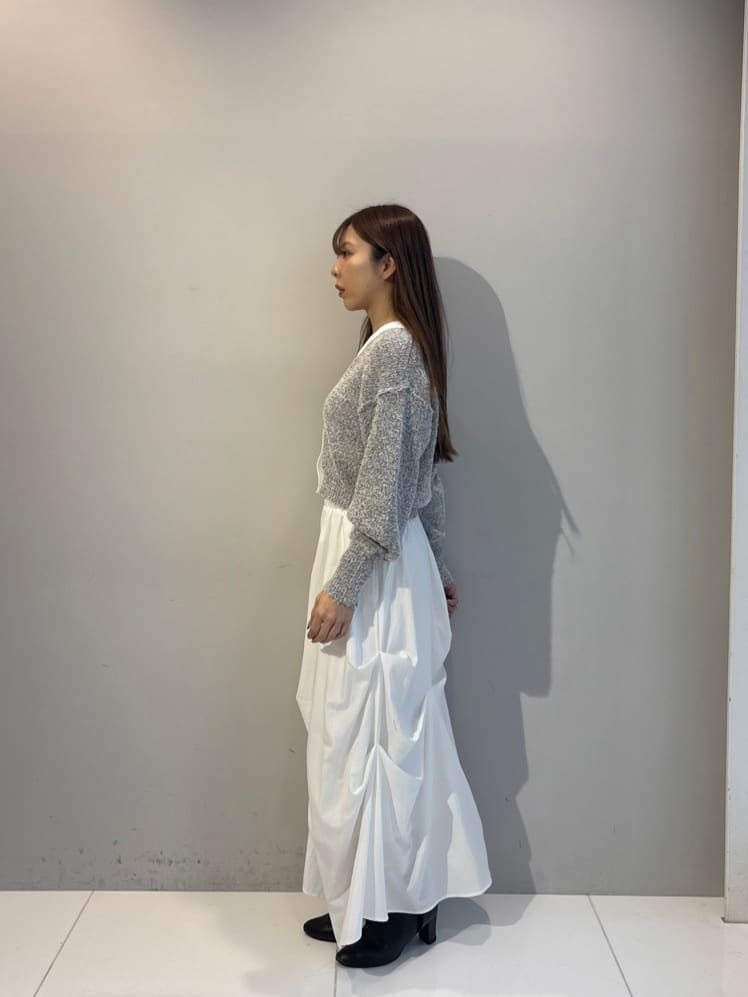 norimiさんの「INDIVI｜ランダムタックスカート」を使ったコーディネート