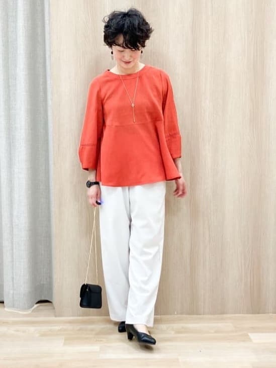 Keiさんの「grove｜【UVカット・体型カバーも叶う】麻調メッシュランタンスリーブブラウス」を使ったコーディネート