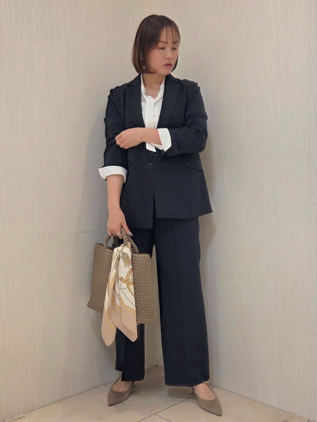 naokoさんの「UNTITLED｜【新色追加/セットアップ可】エアリー ダブルブレストジャケット」を使ったコーディネート