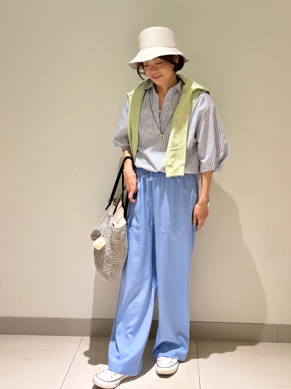 Haruさんの「Dessin｜【接触冷感/ウエストゴム/洗える】イージーワイドパンツ」を使ったコーディネート