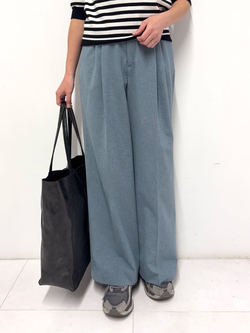 Nishijimaさんの「DRESSTERIOR｜【otonaMUSE5月号掲載／セットアップ可】ウォッシャブルワイドタックパンツ」を使ったコーディネート