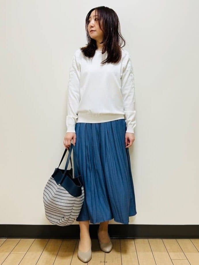 miiiさんの「Reflect｜レースデザインスリーブニットプルオーバー」を使ったコーディネート